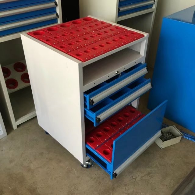 數(shù)控刀具車(chē)生產(chǎn)工廠,抽屜式BT40刀具車(chē)圖片